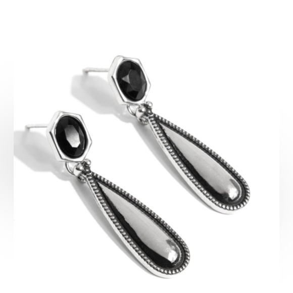 Festival Fame - Black Post Earring - Picture 2 of 2